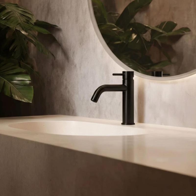 Waterevolution Flow basin faucet matte black T1101APR