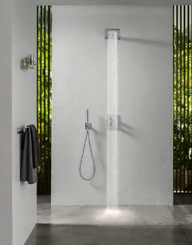 SB 316 Douchette carrée avec flexible et crochet de suspension inox