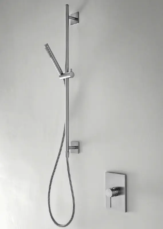 SB 316 Set de glissière carrée avec douchette et flexible de douche inox