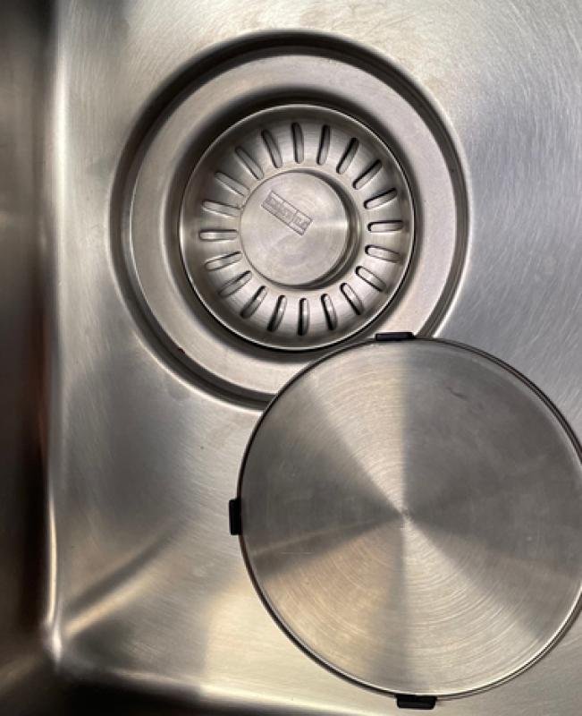 Franke Mythos MYX 160.34.16 BL évier 1 bac et demi en inox sous plan 34+16cm 122.0638.273