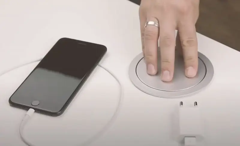 Indux Push prise de cuisine à encastrer argentée pour plan de travail avec mise à la terre type F et 3 prises et 2 x USB 1208957411