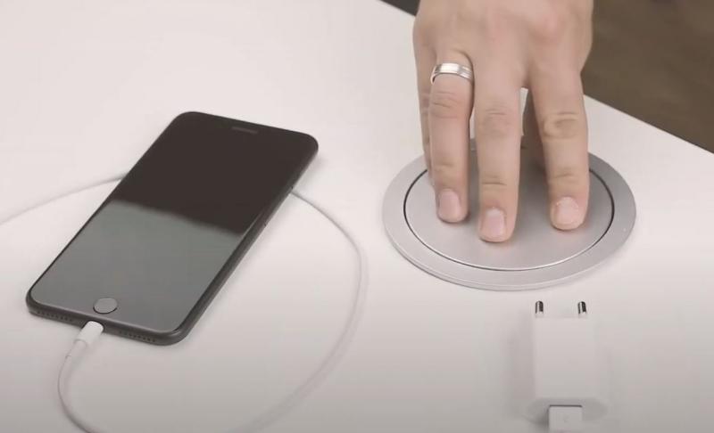 Indux Push prise de courant à tête ronde argentée pour plan de travail avec mise à la terre type E et 4 prises1208957413