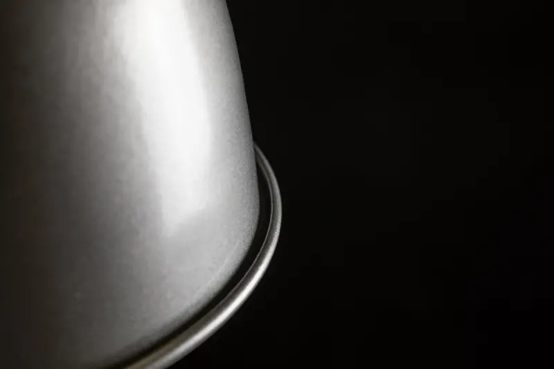 Décor Zenit Lampe à suspension en forme de dôme métal gris avec finition métallique 4895