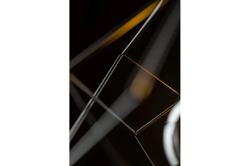 Décor Rosa lampe à suspension géométrique noire composée de 2 cubes noirs 3437