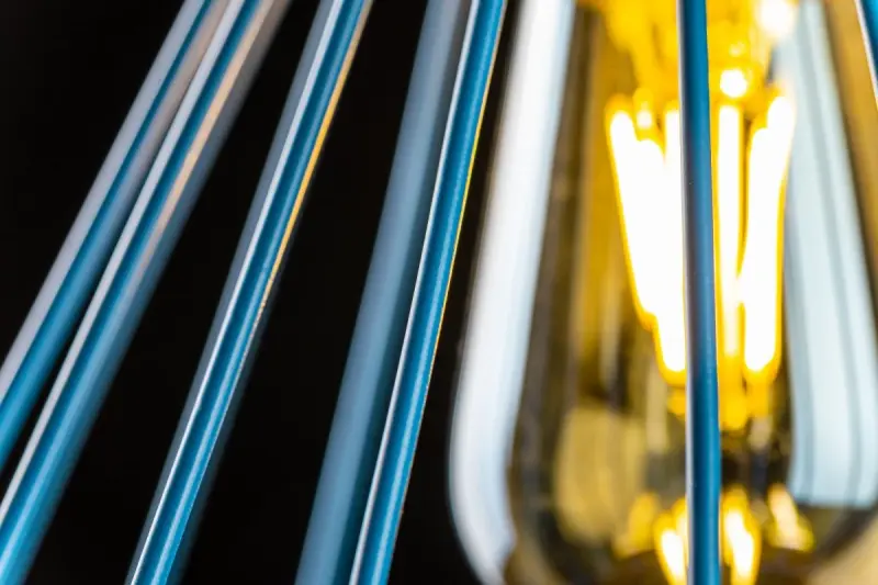 Decor Tess Lampe à suspension filaire conique en métal bleu 2578