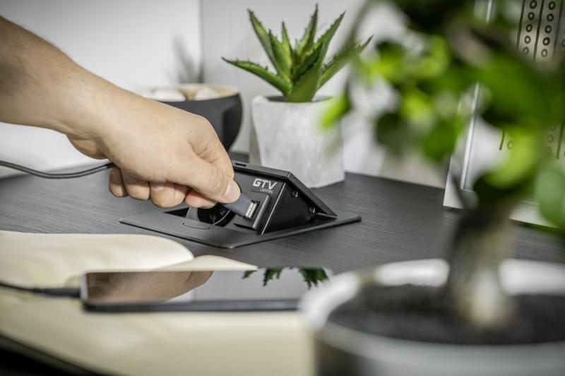 Prise de courant escamotable AVARO 1208958672