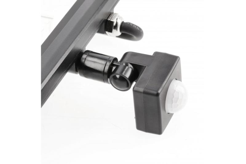Projecteur LED iNEXT avec détecteur de mouvement 30 W 2400 lm, PF > 0,9, RA > 80, IP65, 120°, 6400 K, corps noir 1208962860