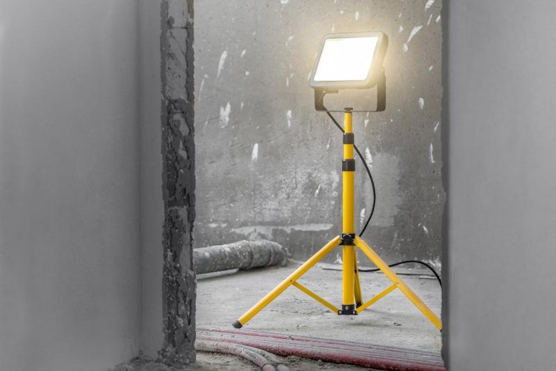 Projecteur LED VIPER, 150W, 15000lm AC220-240V, 50/60 Hz, PF>0,9, RA>80, IP65, 120°, 4000K, gris 1208963239