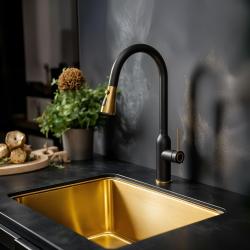 Quadri Stamford Mitigeur de Cuisine Noir avec Finition en Or PVD avec Bec Extractible et Fonction de Pulvérisation 1208967693