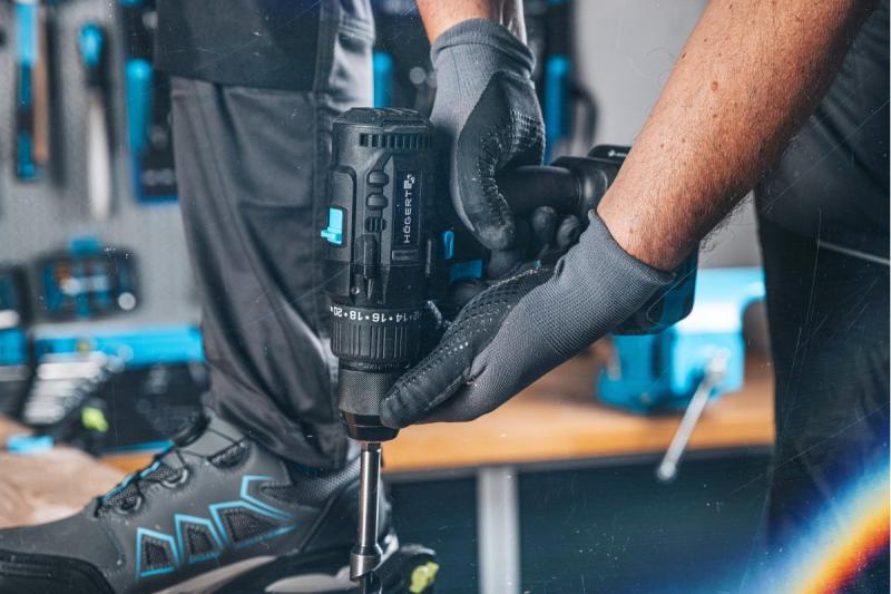 Perceuse à percussion sans balais Högert 18V pour brique, pierre, bois, métal et plastique.