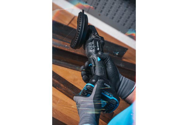 HÖGERT Meuleuse d'angle sans fil avec interrupteur à palette, 125MM, 18V - Set (batterie, chargeur, accessoires)