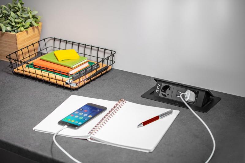 Rallonge de bureau SOFT 2x prise Schuko, USB 2.1A, câble d'alimentation avec fiche, noir