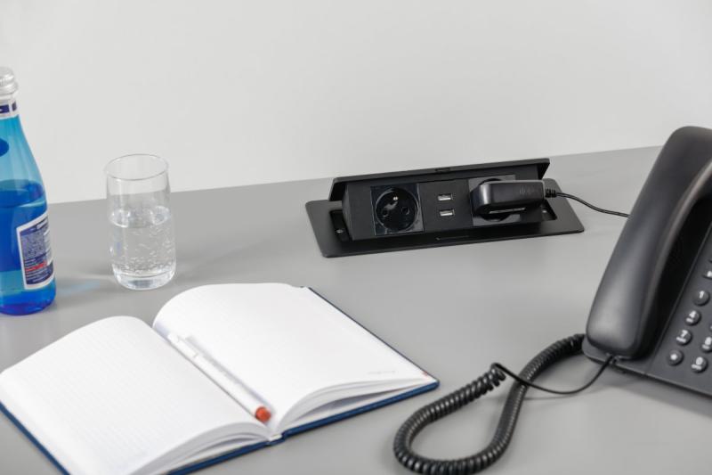 Rallonge de bureau SOFT 2 prises avec mise à la terre, USB 2.1A, câble d'alimentation avec fiche, noir