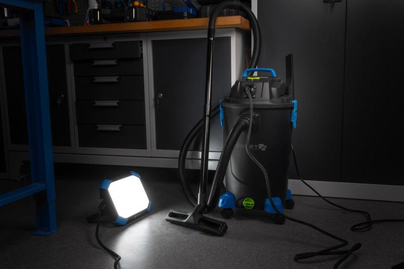 Aspirateur universel humide et sec de 20 l