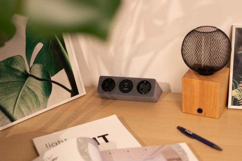 Prise pour meuble SOFITO, 2xSHUKO, USB A+C, câble 1,5 m, gris flocage