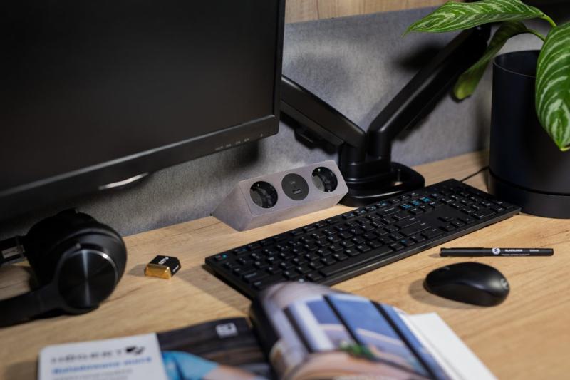 Prise pour meuble SOFITO, 2xSHUKO, USB A+C, câble 1,5 m, gris flocage