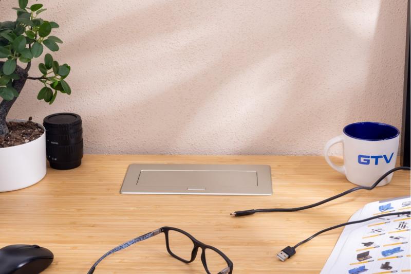 Prise de mobilier MULTISOFT, 2xSCHUKO, USB A+C, RJ45, câble 1,5 m, aluminium