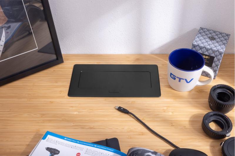 MULTISOFT Prise de Meuble 2x Prise avec Terre, USB A+C, RJ45, Câble d'Alimentation avec Prise, Noir